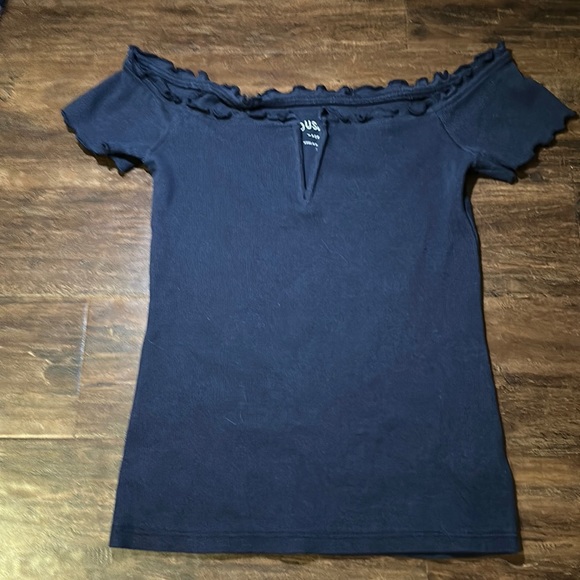 aero top - Picture 1 of 2